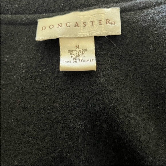 Doncaster Black Wool Blazer with Satin Bow Size Medium - Picture 5 of 5